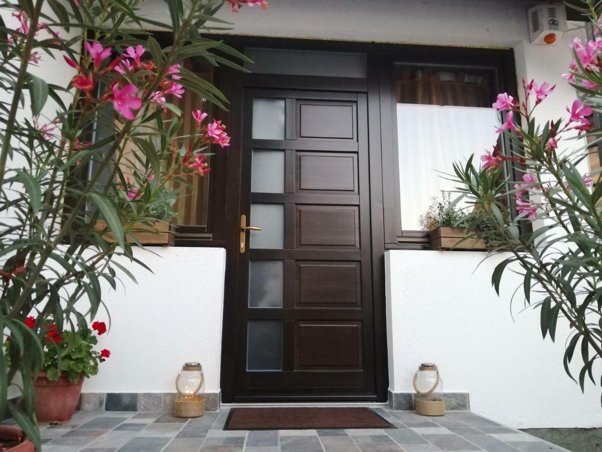 Kiscsillag Apartman Harkány Екстериор снимка